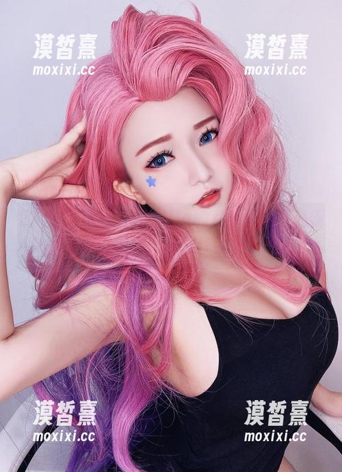 沉迷Potato Godzilla的私拍：小恶魔新娘，真的有那么一瞬间让我忘了呼吸！